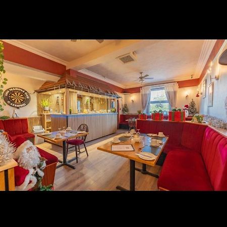 Neptunes Rest Guest Hotel สแตรนราร์ ภายนอก รูปภาพ