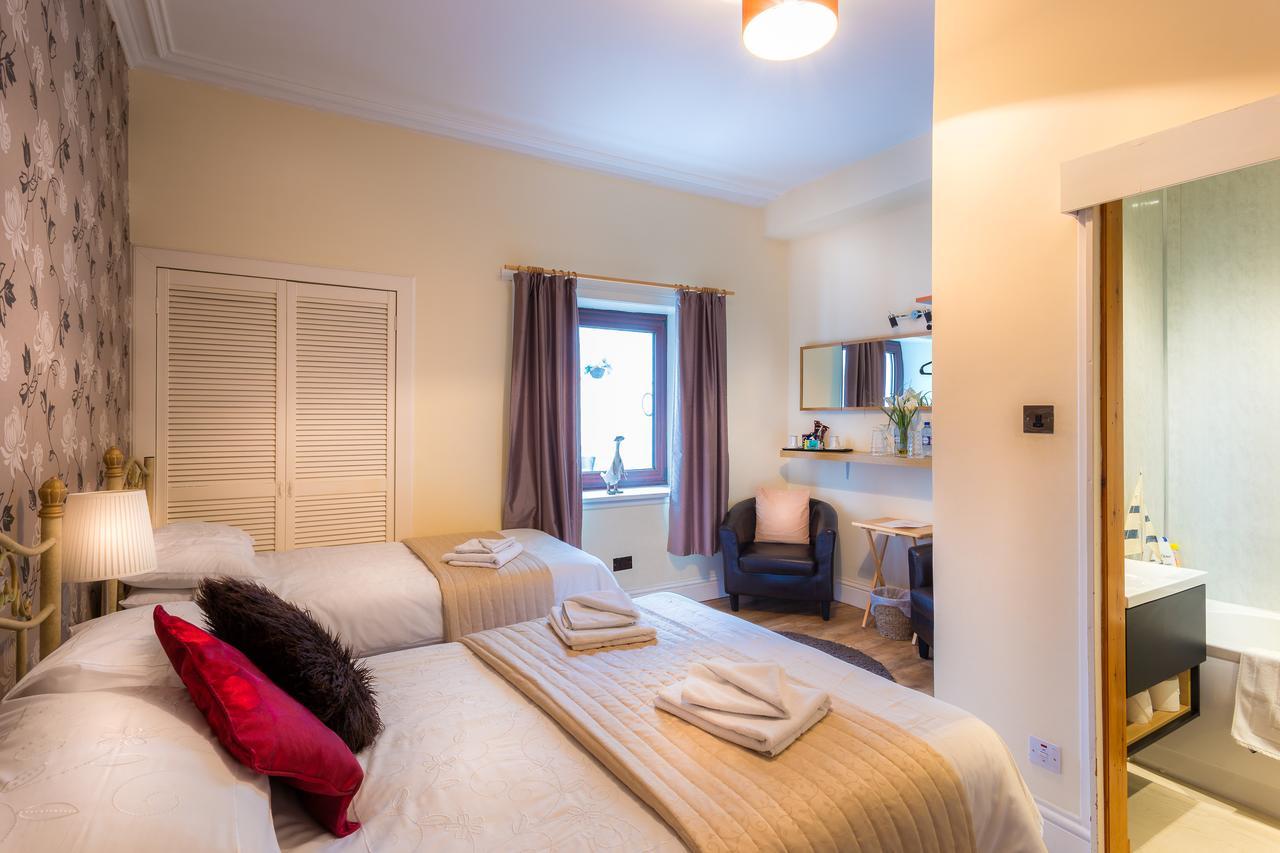 Neptunes Rest Guest Hotel สแตรนราร์ ภายนอก รูปภาพ
